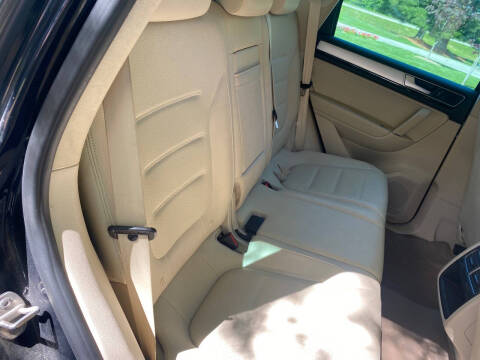 2015 Volkswagen Touareg TDI Lux