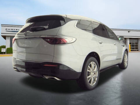 2022 Buick Enclave Essence