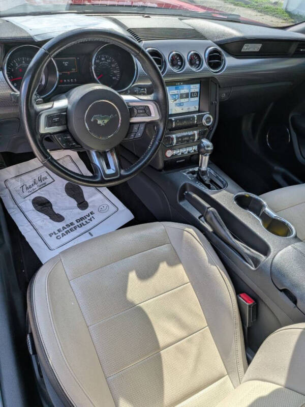 2016 Ford Mustang EcoBoost Premium