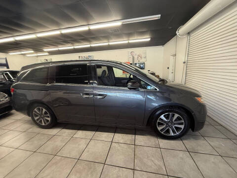 2014 Honda Odyssey Touring