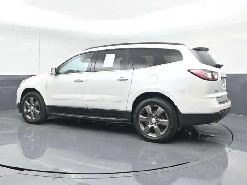 2017 Chevrolet Traverse LT