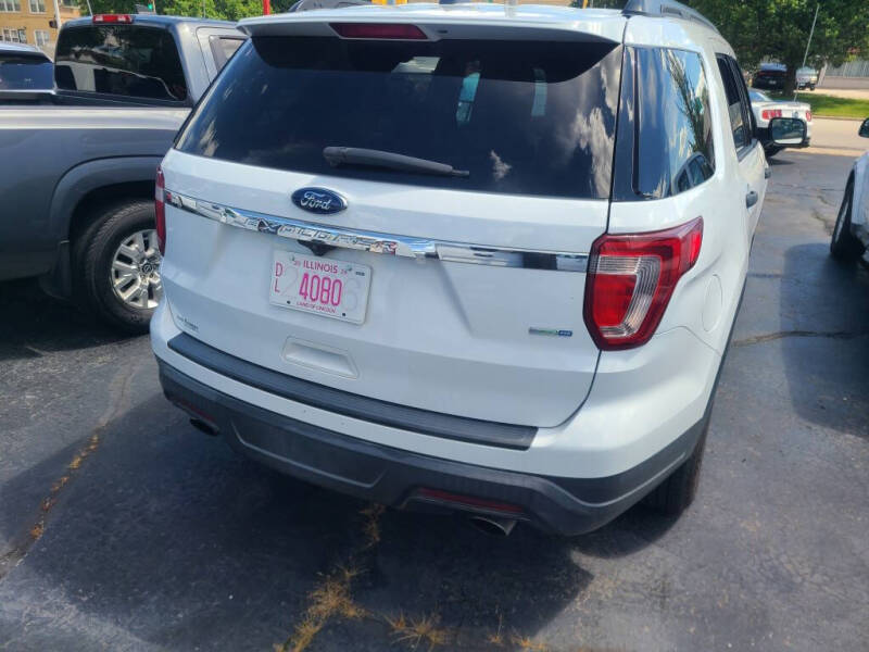 2018 Ford Explorer