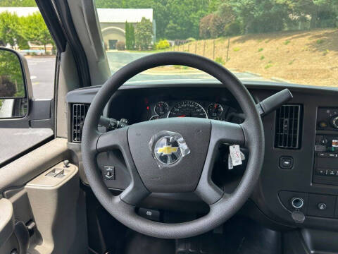 2026 Chevrolet Express 2500