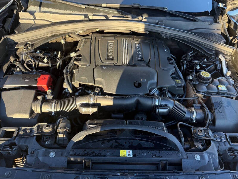 2017 Jaguar F-PACE 35t Premium