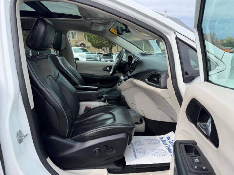 2020 Chrysler Pacifica Limited