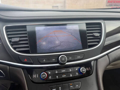 2017 Buick LaCrosse Premium