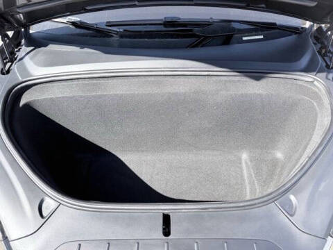 2023 Tesla Model X Standard Range