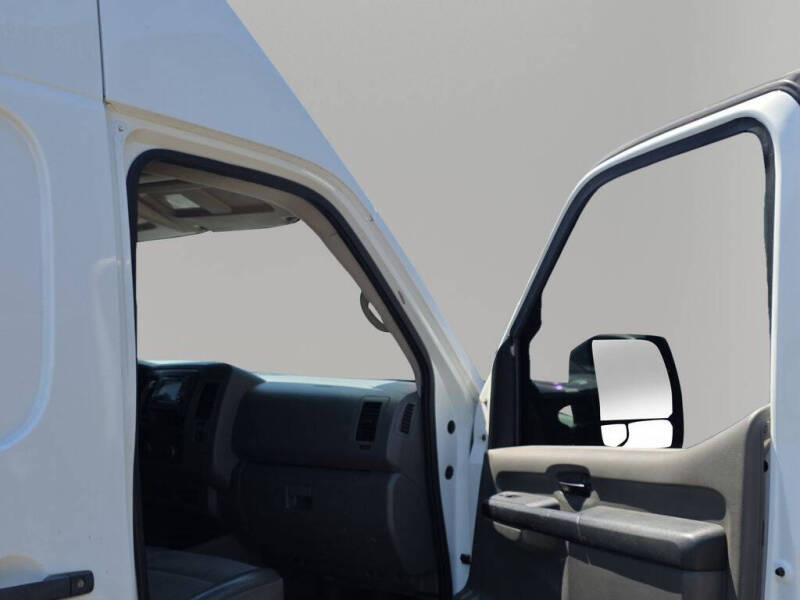 2018 Nissan NV