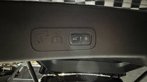 2021 Lincoln Aviator Livery