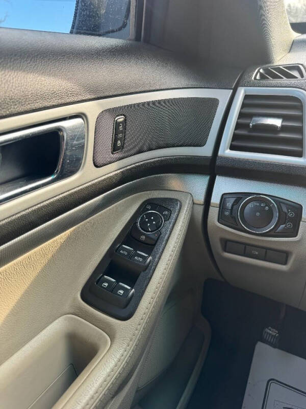 2012 Ford Explorer XLT