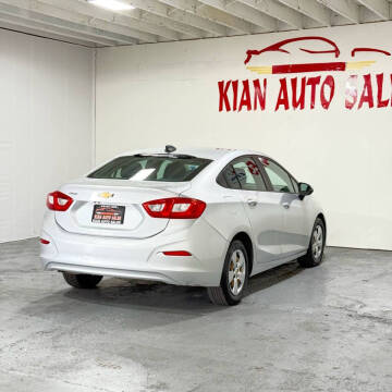 2016 Chevrolet Cruze LS Auto