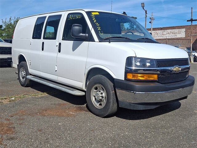 2023 Chevrolet Express 2500