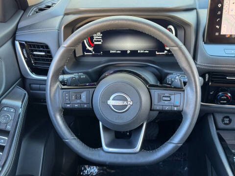 2024 Nissan Rogue SL