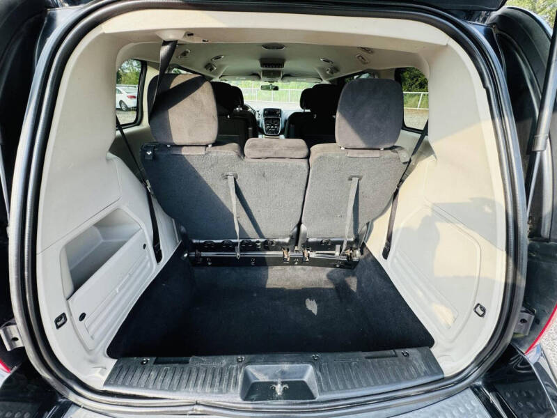 2013 Dodge Grand Caravan SE