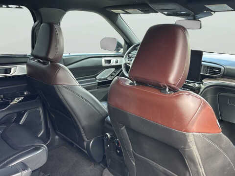 2023 Ford Explorer Platinum