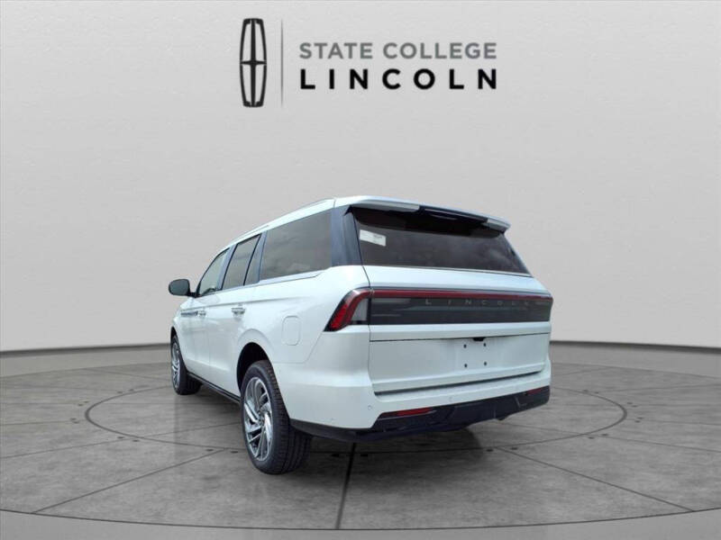 2025 Lincoln Navigator Reserve