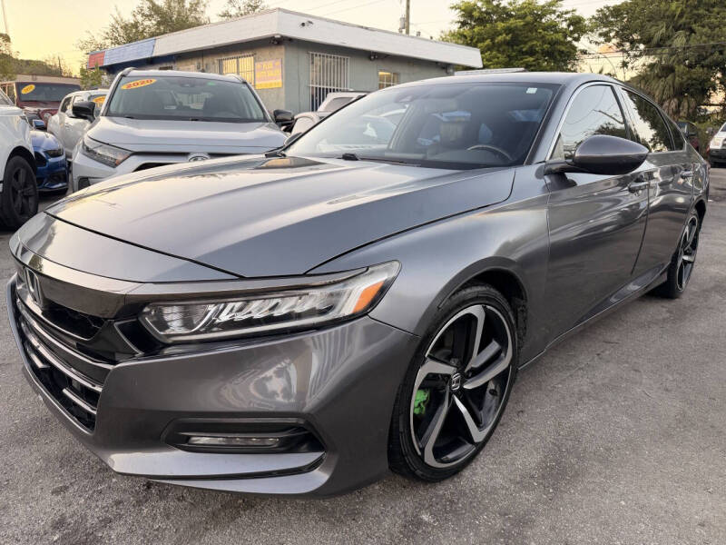 2018 Honda Accord Sport's photo
