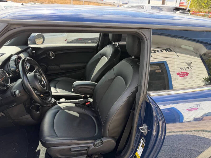 2015 MINI Hardtop 2 Door Cooper