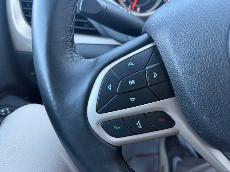 2017 Jeep Cherokee Latitude