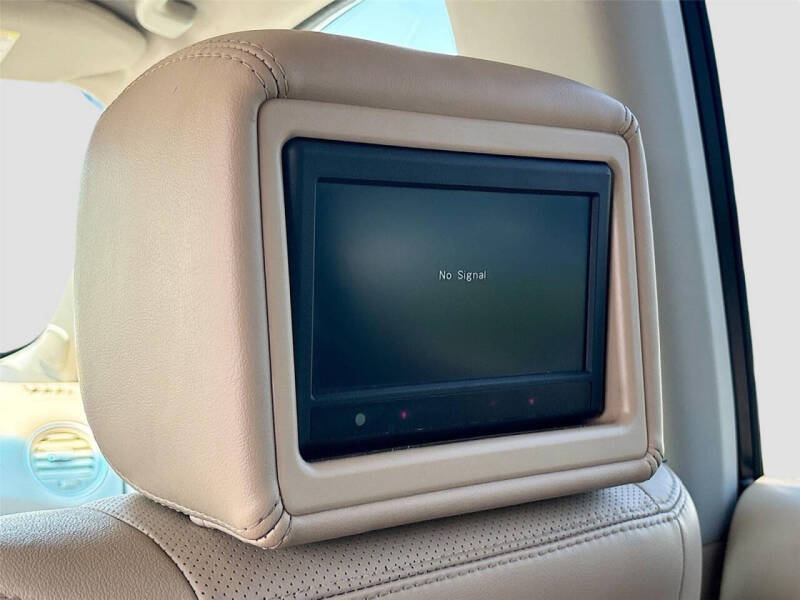 2014 Nissan Pathfinder Platinum