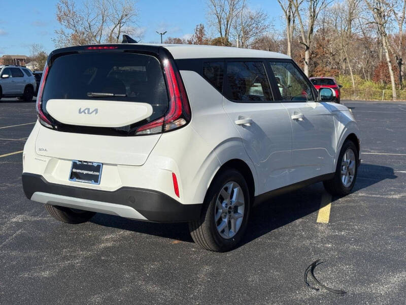 2025 Kia Soul LX