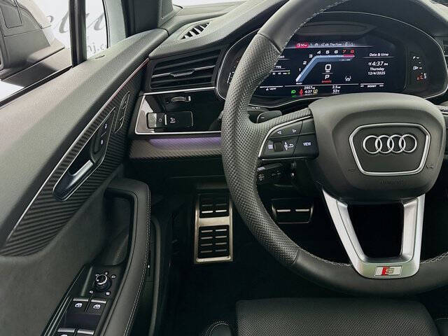 2025 Audi SQ7 4.0T quattro Premium Plus