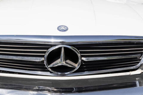 1975 Mercedes-Benz 450-Class
