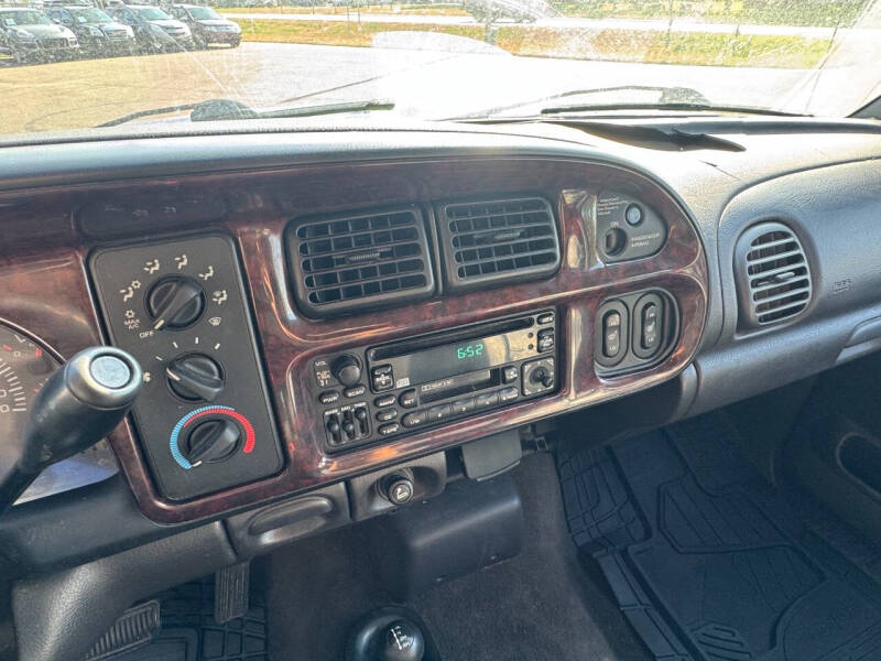 2001 Dodge Ram 2500 SLT