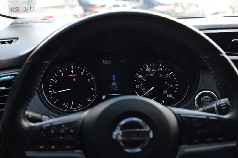 2017 Nissan Rogue Sport SL