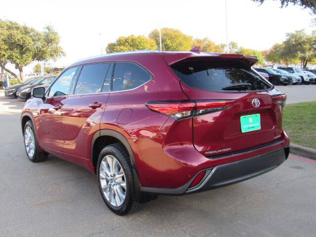 2022 Toyota Highlander Limited
