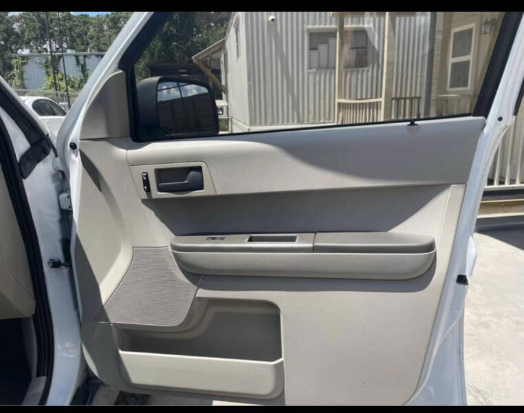 2009 Ford Escape XLS