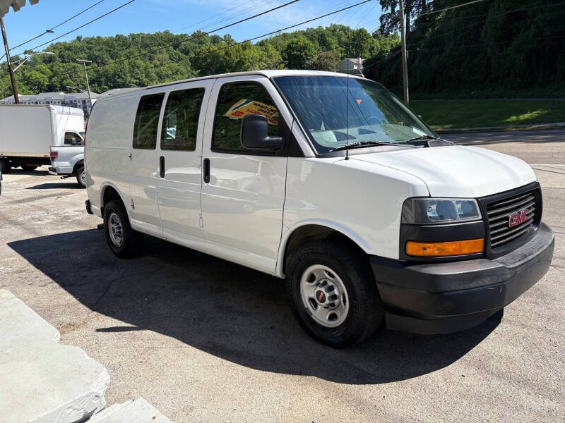 2018 GMC Savana 2500