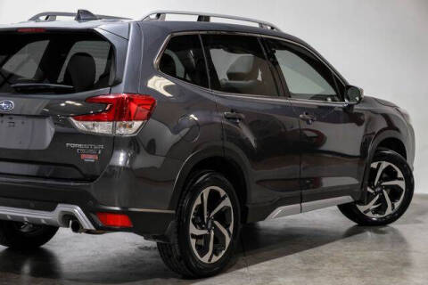 2023 Subaru Forester Touring