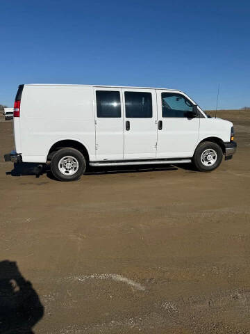 2024 Chevrolet Express 2500