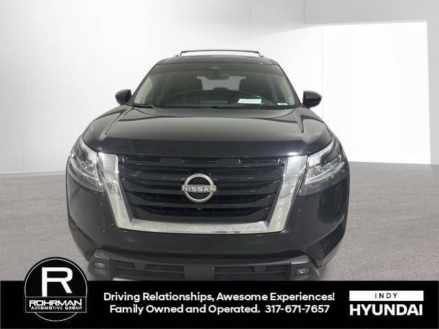 2023 Nissan Pathfinder Platinum