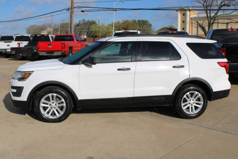 2016 Ford Explorer