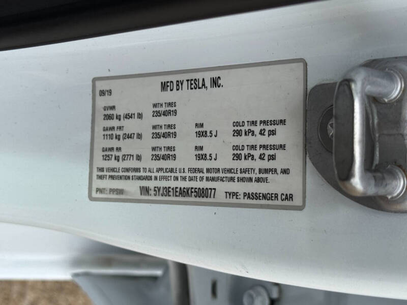 2019 Tesla Model 3 Standard Range Plus