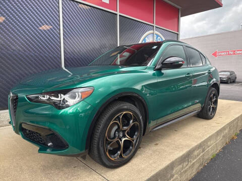 2025 Alfa Romeo Stelvio Intensa