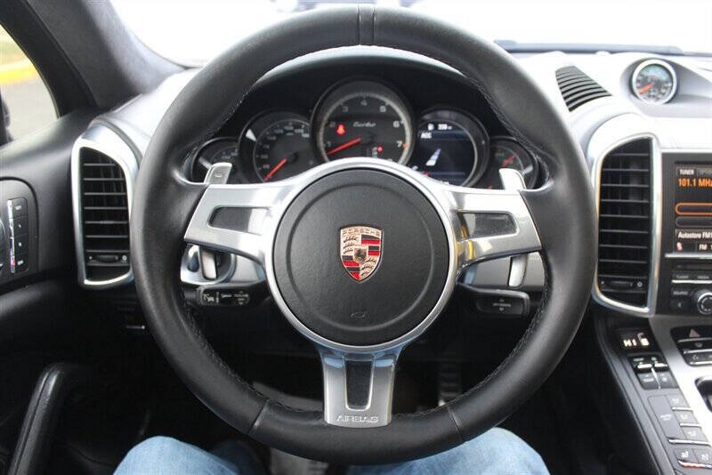 2012 Porsche Cayenne Turbo