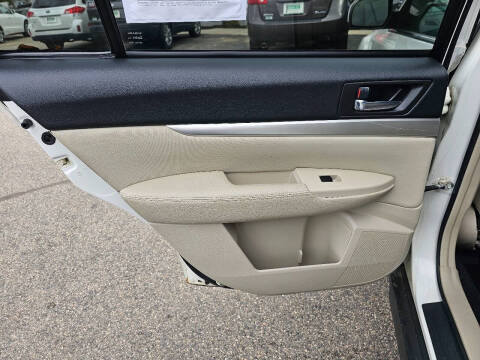 2010 Subaru Outback 2.5i Premium