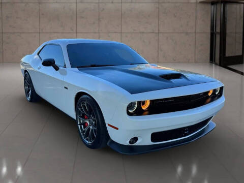 2016 Dodge Challenger SRT 392