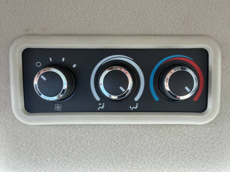 2017 Chevrolet Express LT 3500