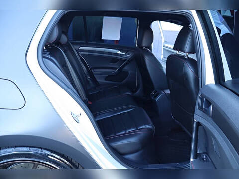 2021 Volkswagen Golf GTI Autobahn