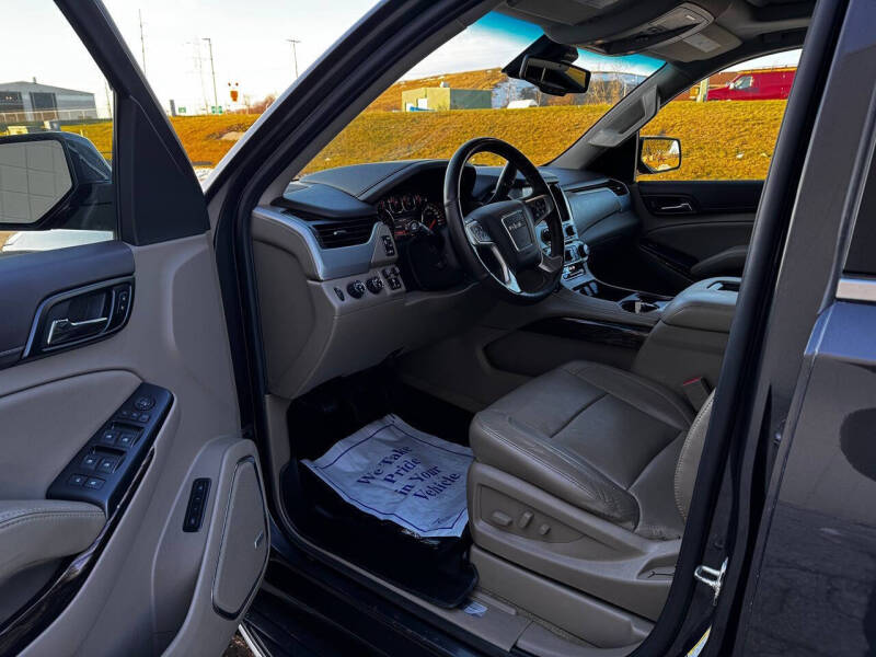 2016 GMC Yukon XL SLT