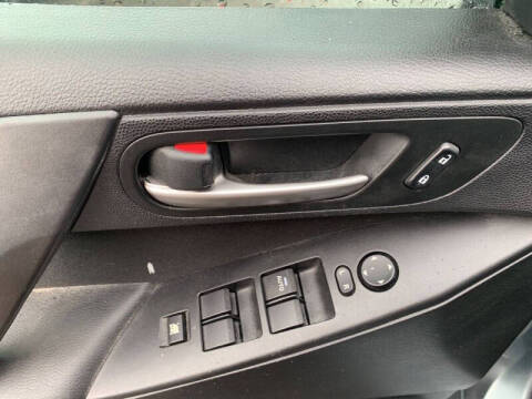 2012 Mazda MAZDA3 i Touring