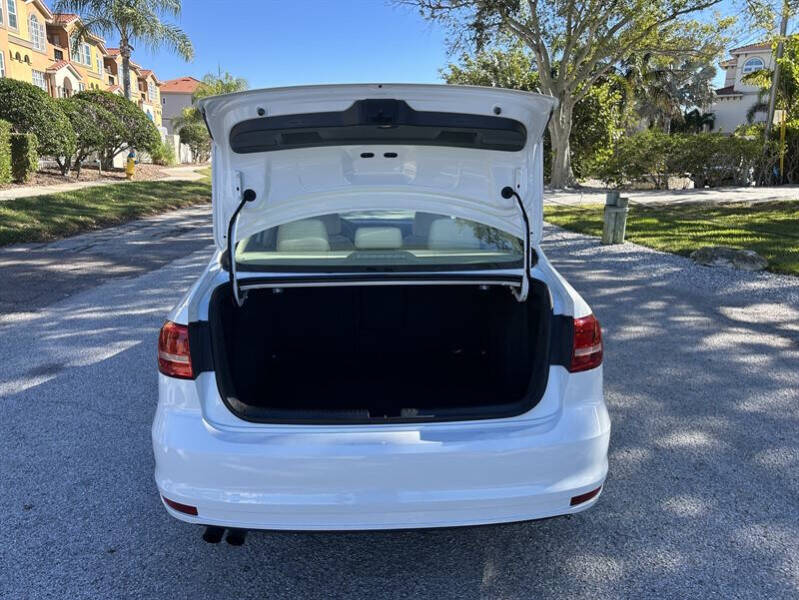 2015 Volkswagen Jetta