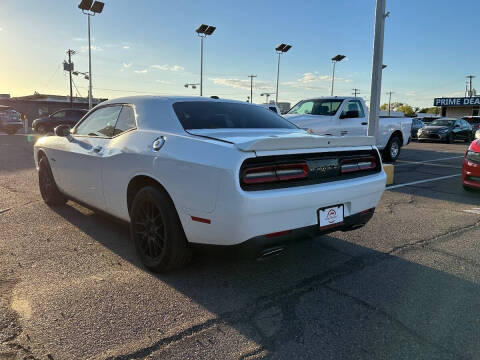 2020 Dodge Challenger SXT