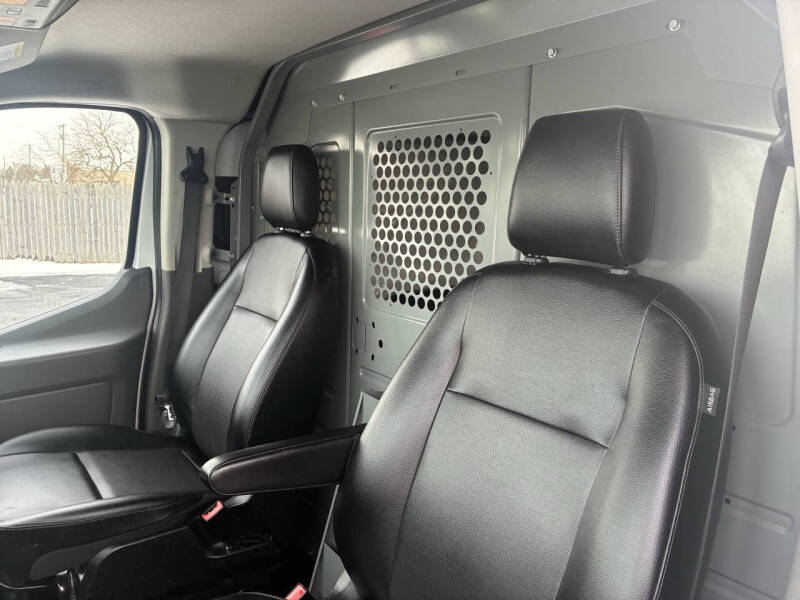 2021 Ford Transit 250