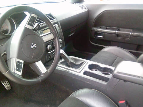 2010 Dodge Challenger SRT8