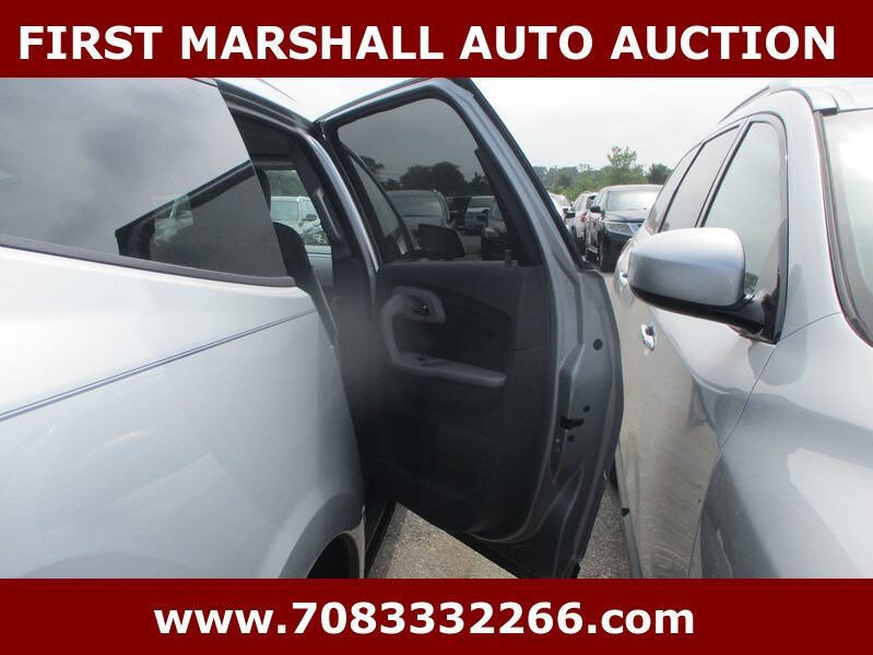 2012 Chevrolet Traverse LS